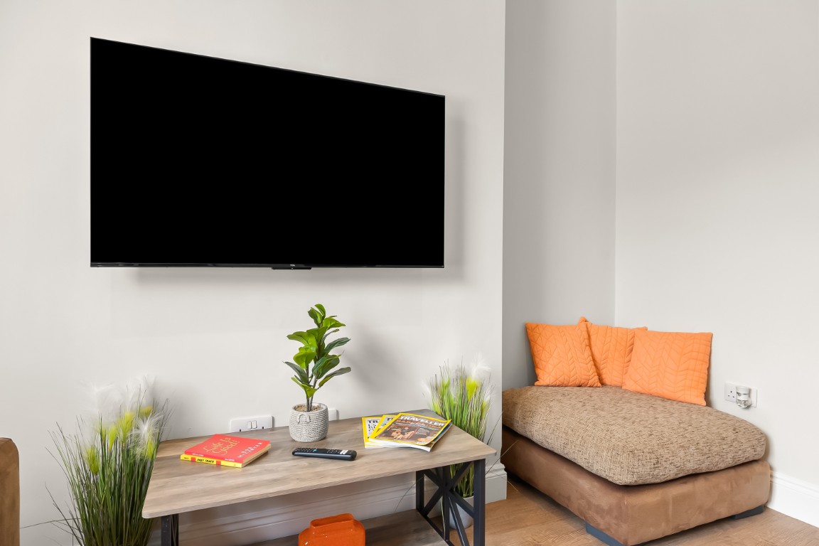 142 North Road East Plymouth (10)